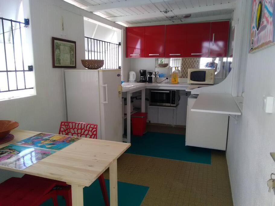 Studio 2-Eme Etage Coeur De Saint-Francois 외부 사진